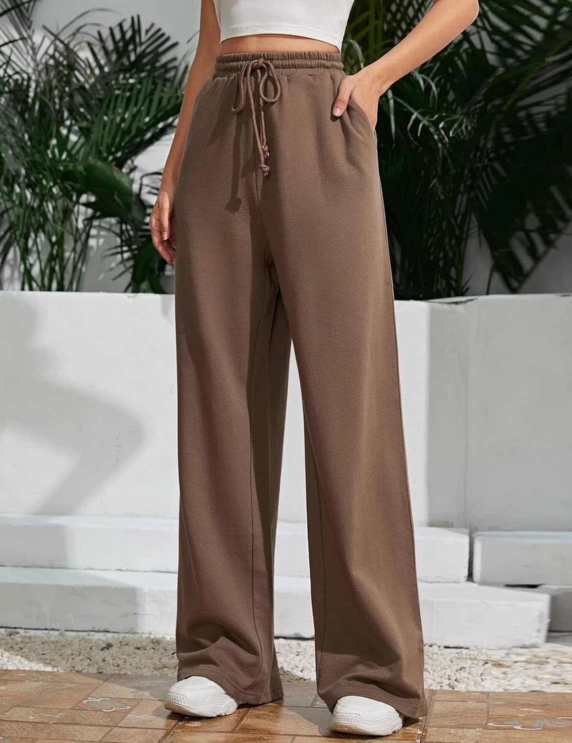Wide Leg Sweatpants for Women Elastic High Waisted Drawstring Loose Pants with Pockets
